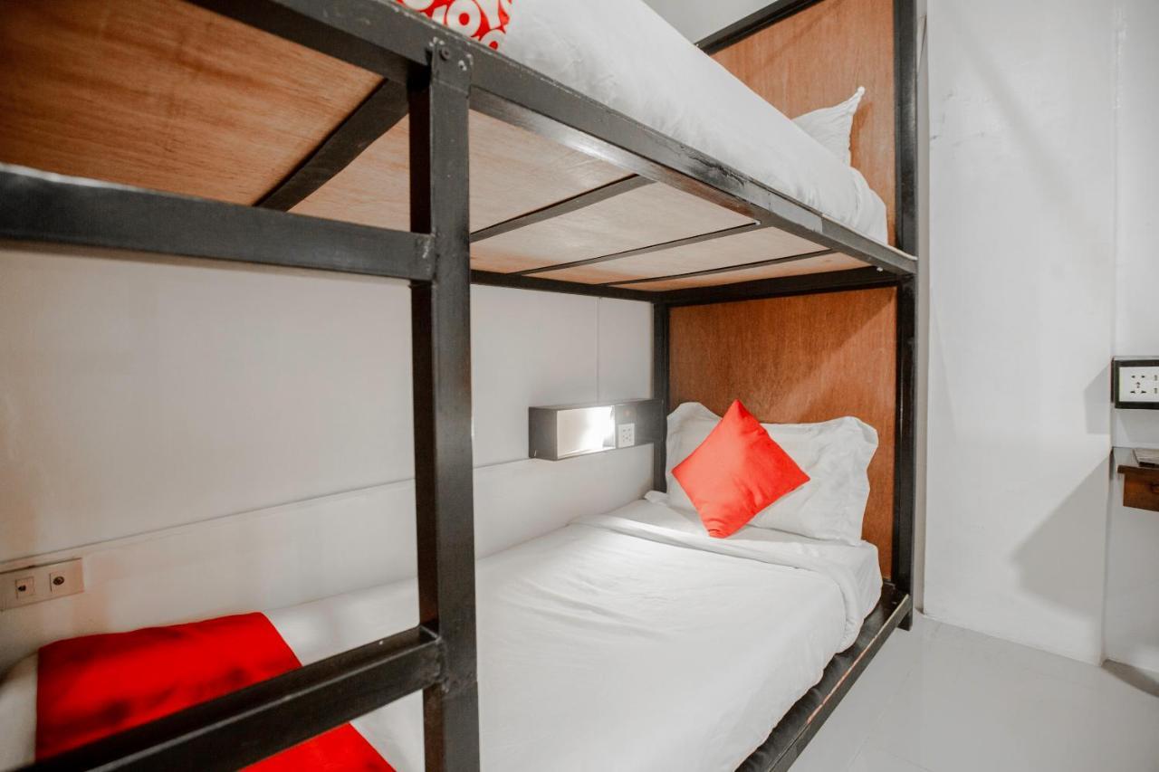 Super Oyo 134 The Bedstation Hotel Mandaluyong Eksteriør billede